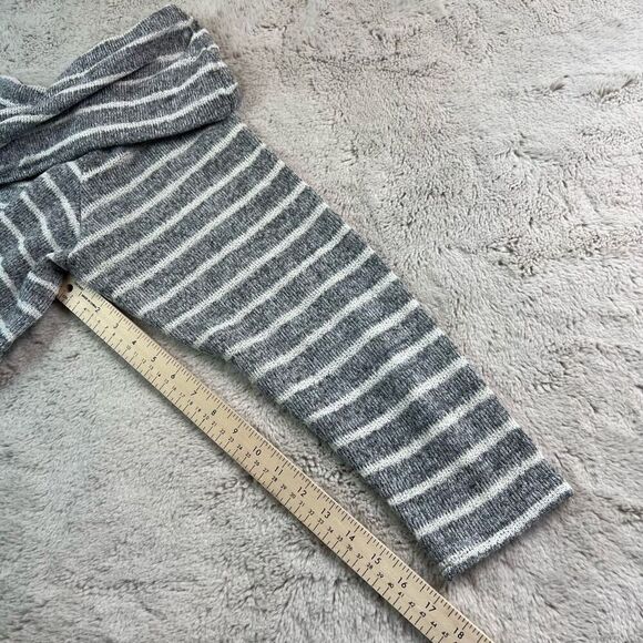 Lane Bryant Off Shoulder Sweater Womens Size 22/24 Grey Stripe Knit Comfort - Picture 6 of 8